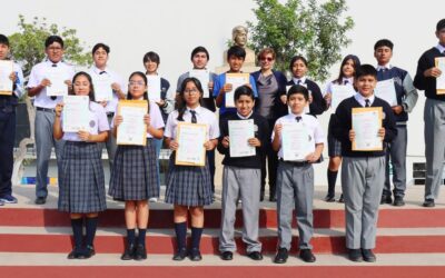 Ceremonia de entrega de certificaciones Cambridge en la IE “Técnico FAP Manuel Polo Jiménez”